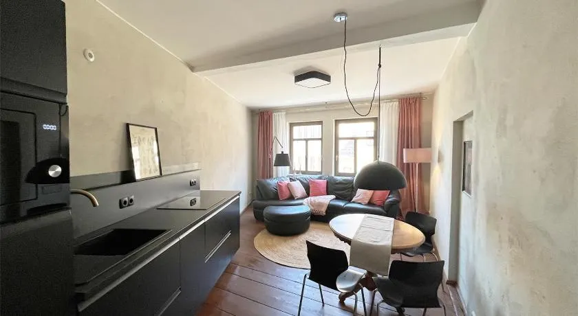 Große Wohnung in Marktnähe - Image 1