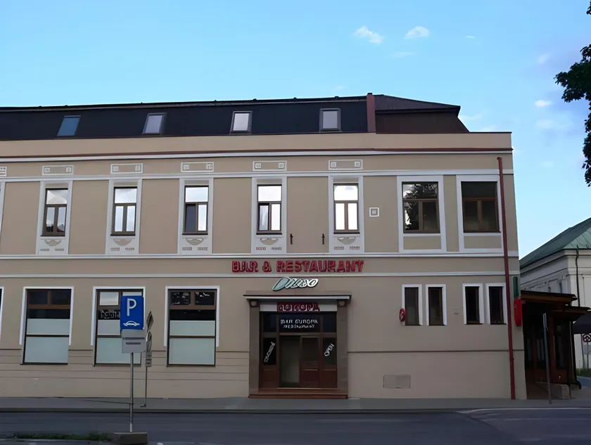 Hotel Europa - Image 1