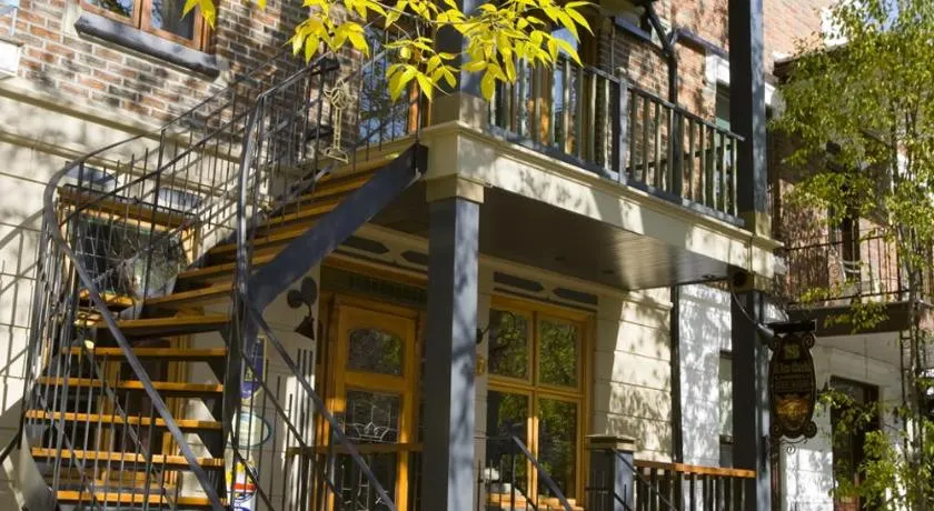 A La Carte Bed & Breakfast - Image 1