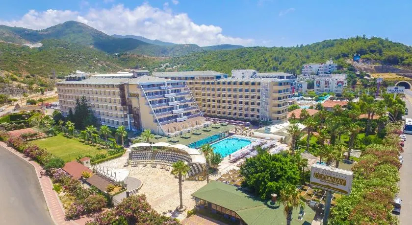 Beach Club Doganay Hotel - All Inclusive - Image 1