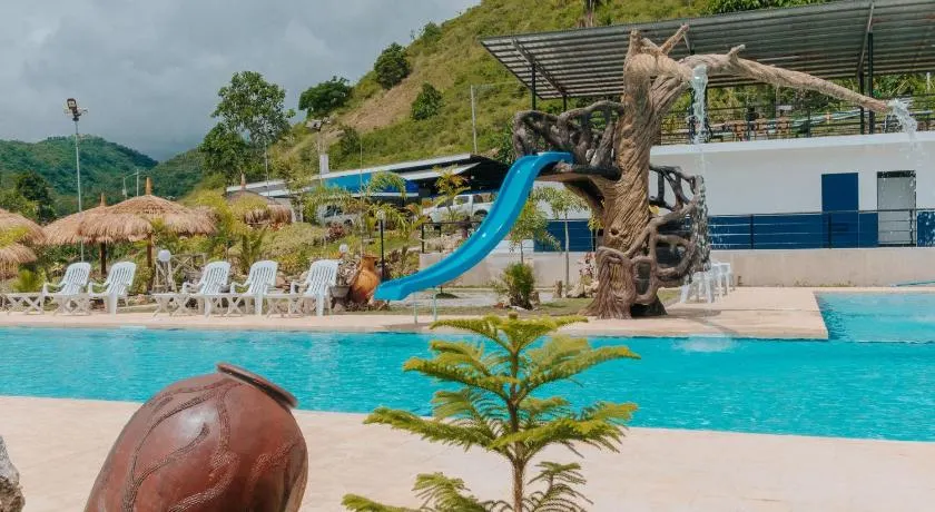 Meg's Resort - Image 1