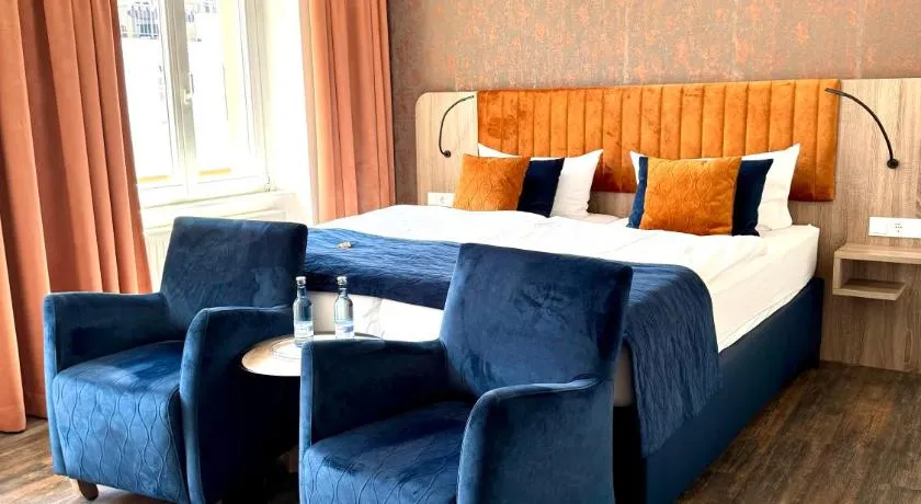 Hotel Am Dom - Image 1