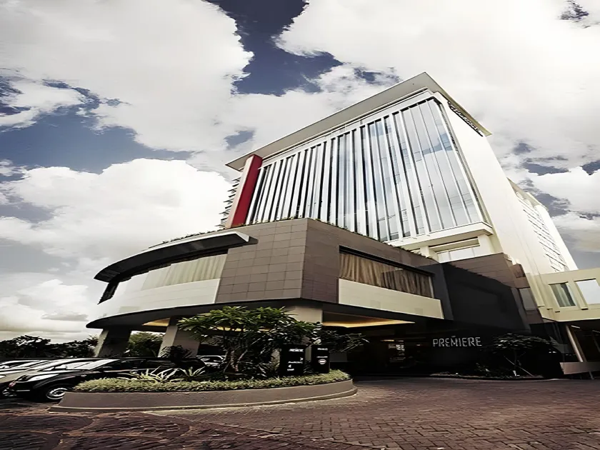 The Premiere Pekanbaru - Image 1