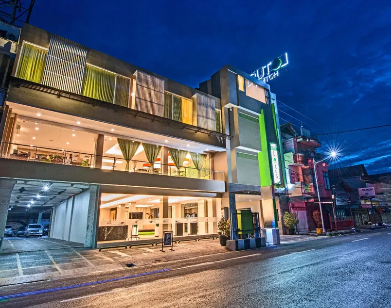Lotus Hotel Subang - Image 1