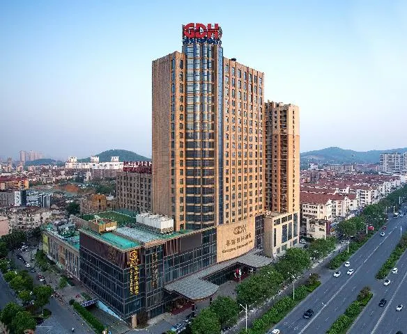 Bairun Zhenjiang International Hotel - Image 1