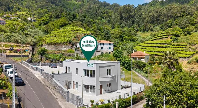North View Guesthouse - Image 1