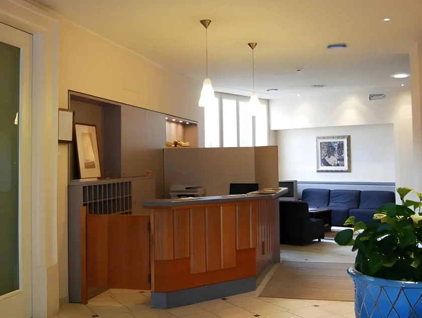 Hotel Delfina - Image 1