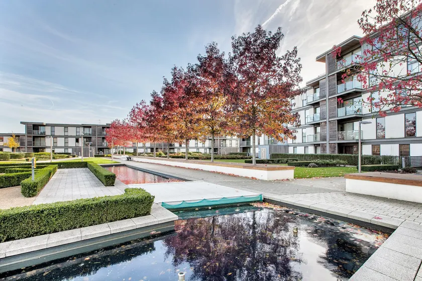 ShortstayMK Vizion apartments, with free superfast wi-fi, parking - Image 1