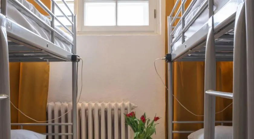 New World St Hostel - Image 1