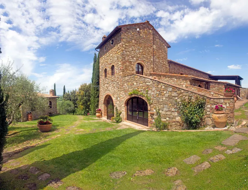 Historic Stone House Casanova - Image 1