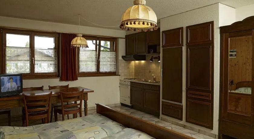 Hôtel-Gîte rural à 3 km de Delémont - Image 1
