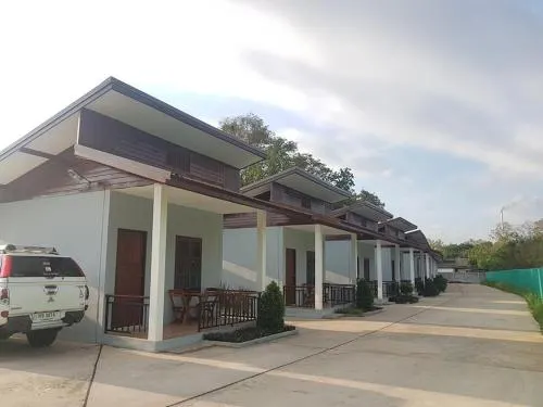 เดอะพูล รีสอร์ท ภูเวียง The Pool Resort Phuwiang - Image 1