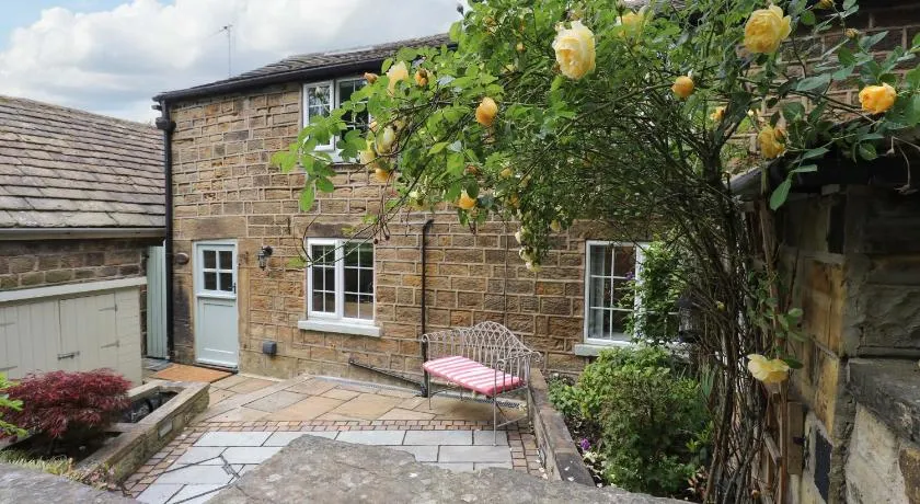 Woodman's Cottage - Image 1