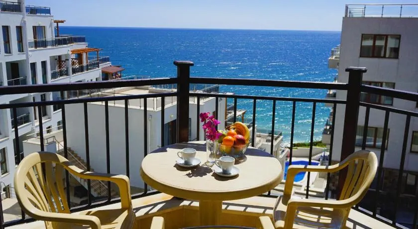 Комплекс Бяла Виста до Плажа - Complex Byala Vista near the beach - Image 1