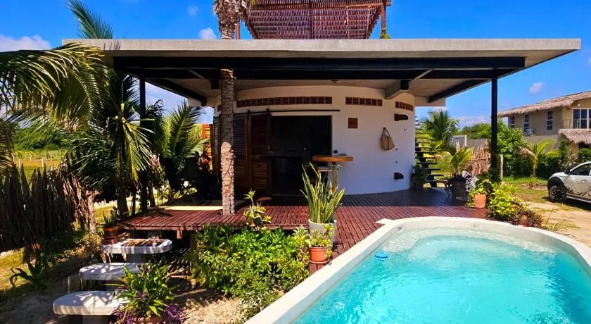 Beach House with private Pool, Roof and View - Image 1