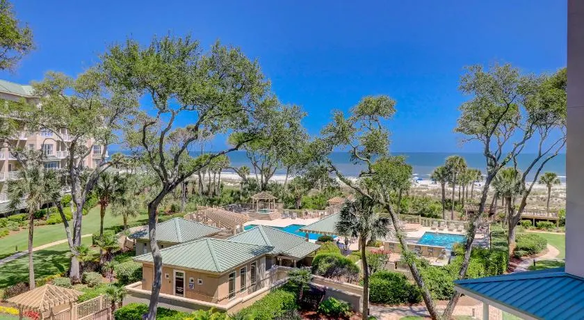 Updated Oceanfront 3 BR Full Kitchen Two King Bed Bikes & Beach Gear included - Image 1
