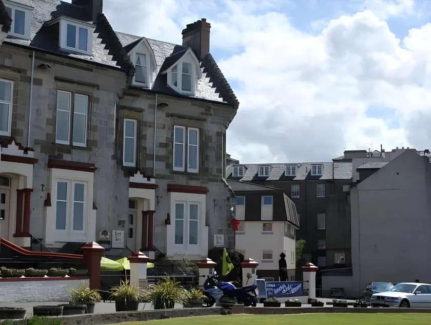Corran House Guest House - Image 1