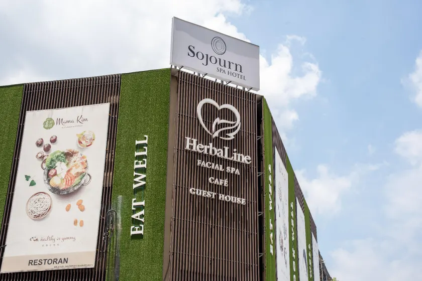 Sojourn Spa Hotel Kuala Lumpur - Image 1