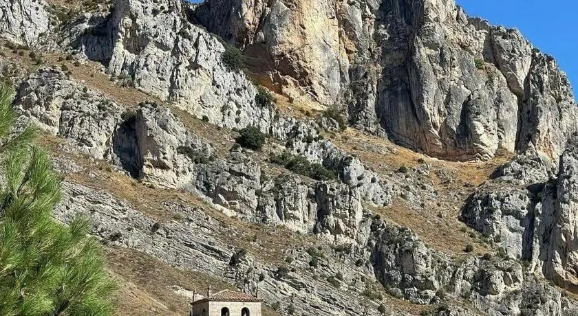 PUENTECUERVO - Image 1
