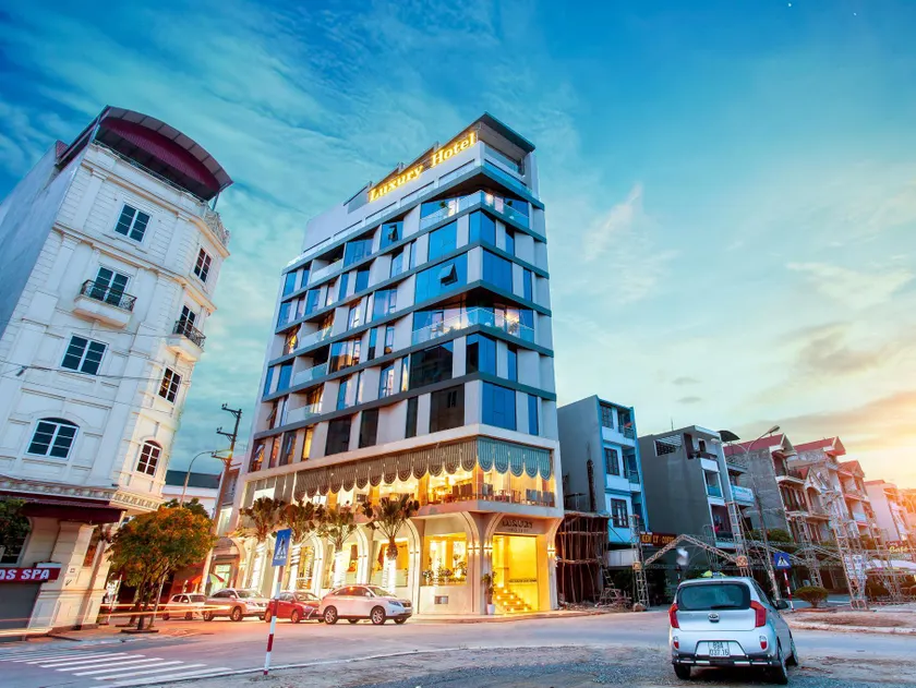 Tu Son Luxury Hotel - Image 1