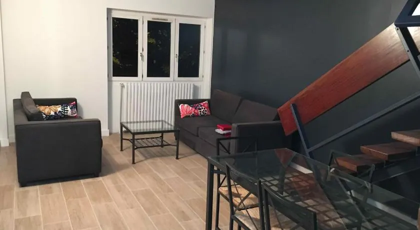 Appartement tout comfort a 10 minutes de paris - Image 1