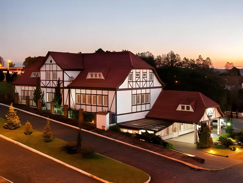 Baviera Park Hotel - Image 1