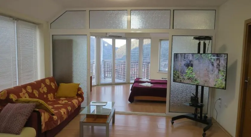 Panoramic Apartment 301 in Eagle Rock Complex - Image 1