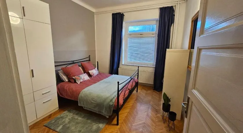 Apartma Pekrska vila - Image 1