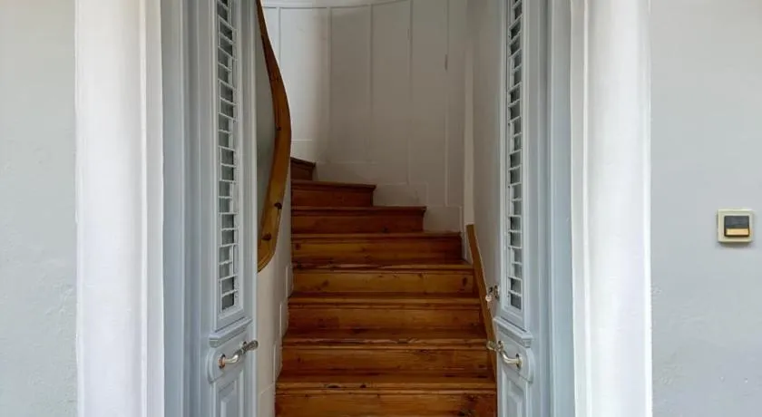 Old Town Boutique Suites - Image 1