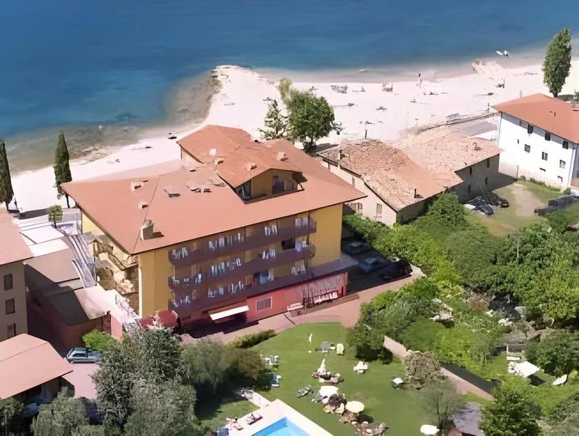 Hotel Astoria - 3stelle S - Image 1