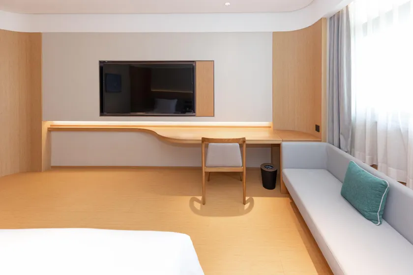 Ji Hotel Kaifeng Qingming Shanghe Park - Image 1
