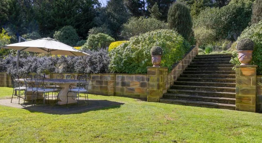 Sandstone Estate - A Boutique Vineyard Retreat - Image 1