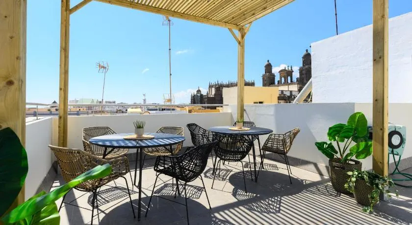 Vegueta Rooftop Suites by Airnest - Image 1