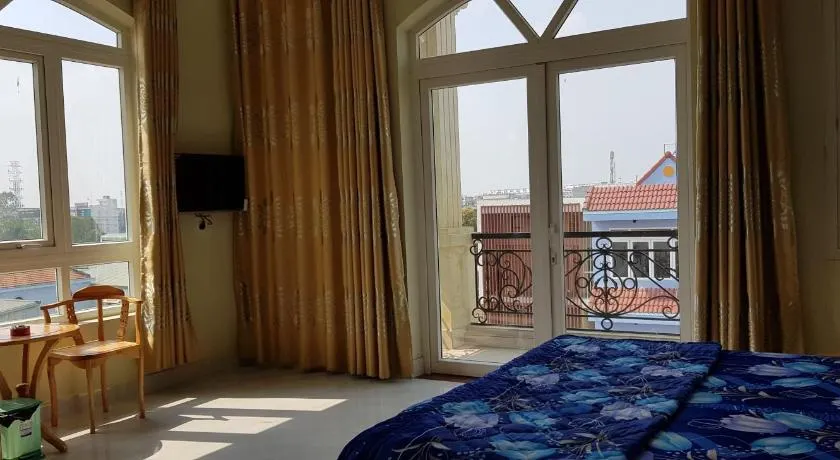 Hai Dang Hotel - Image 1