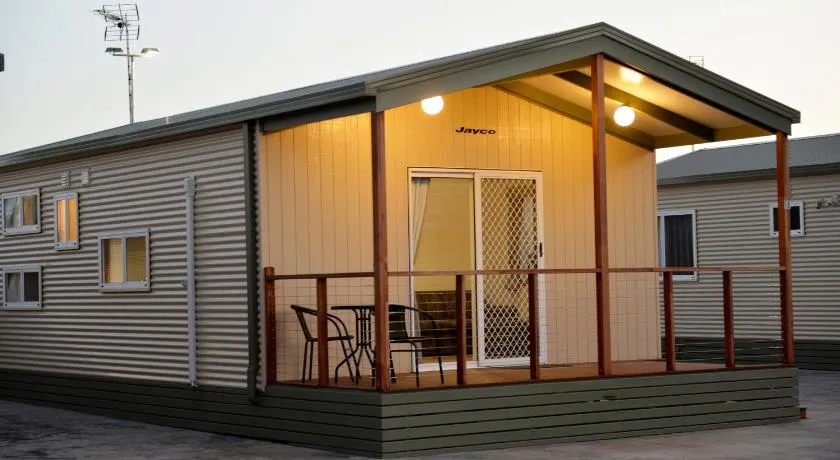 Riverside Cabin Park - Image 1