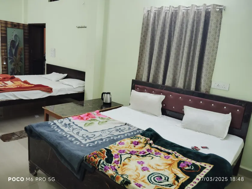 Hotel Shri Ram Palace - Image 1