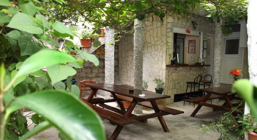Apartment mit Terrasse und Grill | Diokletianpalast-Nähe - Image 1