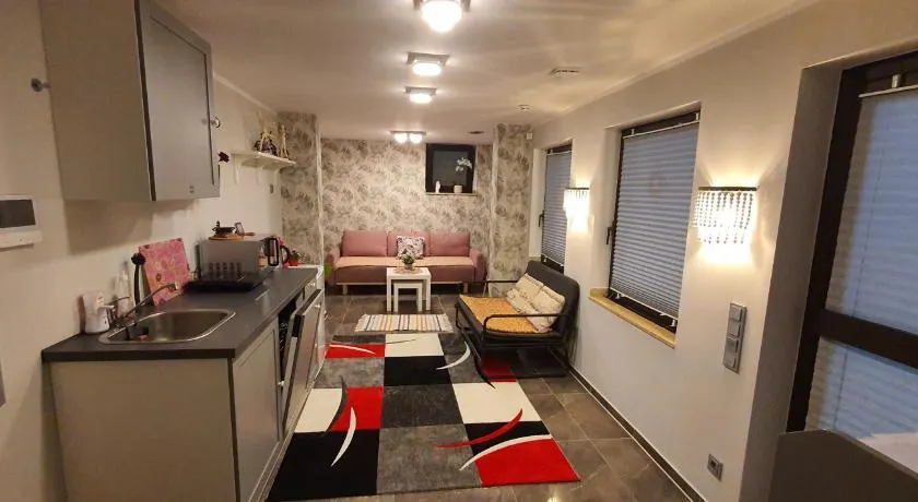 Ruhiges Apartment mit Garten & Terrasse, Parkplatz - Image 1