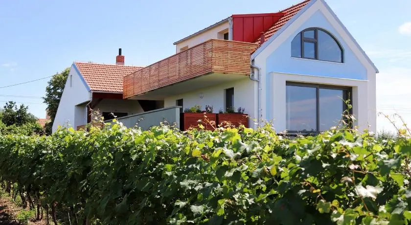 Vinařství U sv. Kříže - Image 1