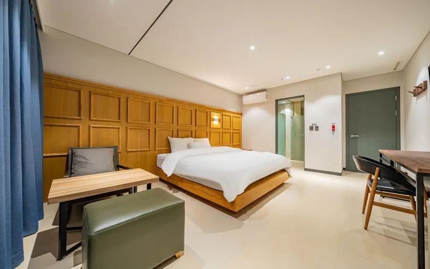 Yeongdeungpo Lifestyle F Hotel - Image 1
