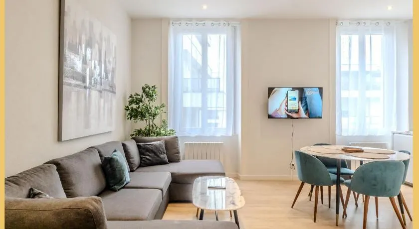 Geneva Luxury Stay - Image 1