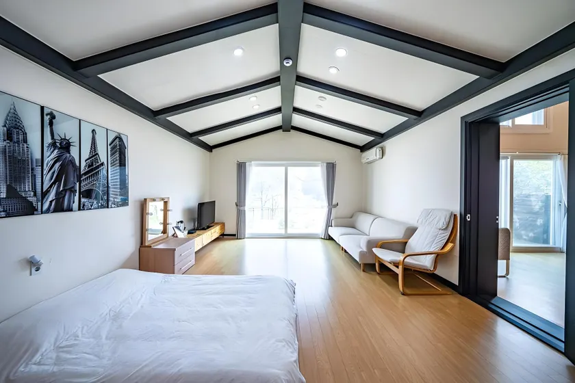 Hongcheon D-Day Pension Camping - Image 1