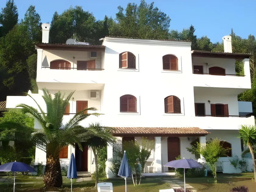 The Palm Garden - Image 1