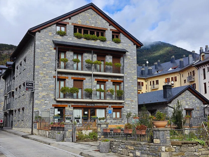 Apart. Casa Juaneta Pirineo-Ordesa - Image 1