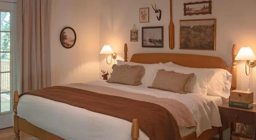 Wildwood Room on Lookout Mountain - Image 1