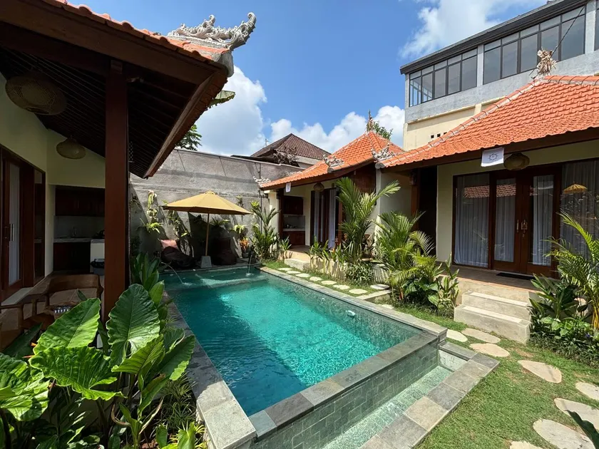 Cempaka Kembar Guest House Ubud - Image 1