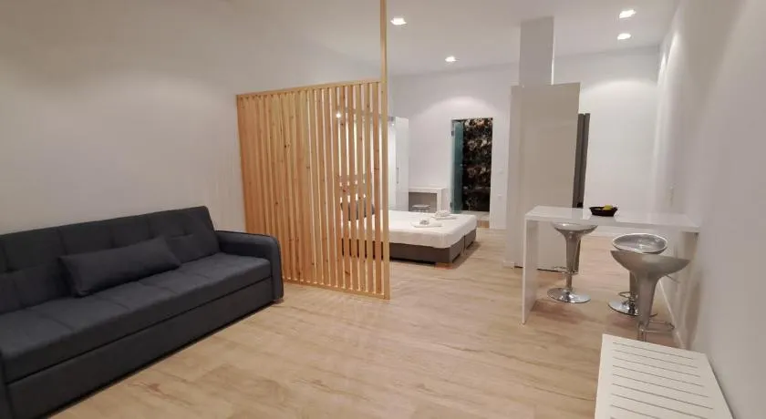 Apartments ampoulos DownTown - Image 1