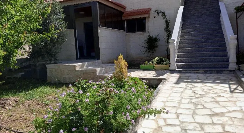 family studio - Image 1
