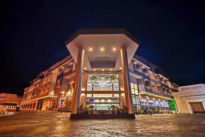 Grandview Landmark Betong Hotel - Image 1