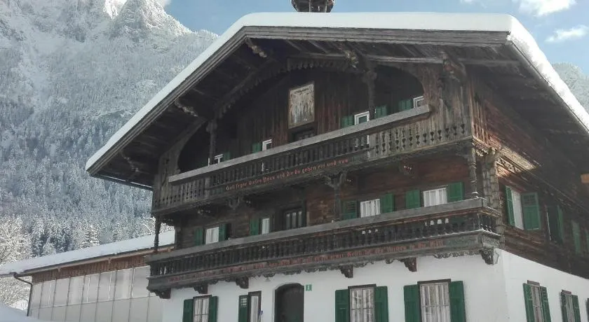 Selbstversorgerhütte Plafing - Image 1
